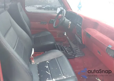 1992 Ford Ranger z USA, uszkodzony, nr VIN 1FTCR10A3NUD34606